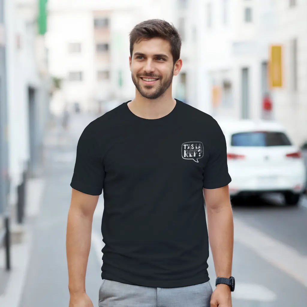 T-shirt Noir unisexe - T'as la Ref (mannequin homme 3).webp